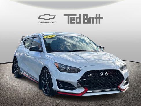 Used 2020 Hyundai Veloster N w/ Performance Package image 3