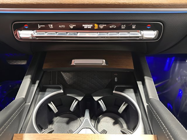 Certified 2025 Mercedes-Benz GLE 450e 4MATIC image 25