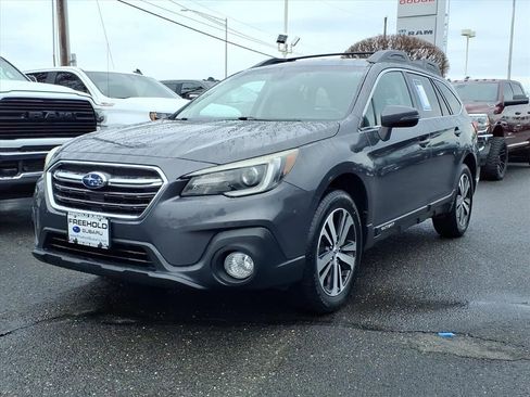 Used 2019 Subaru Outback 2.5i Limited image 3