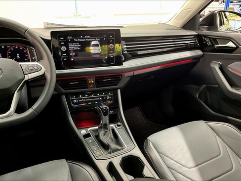 New 2026 Volkswagen Jetta SEL FWD image 7