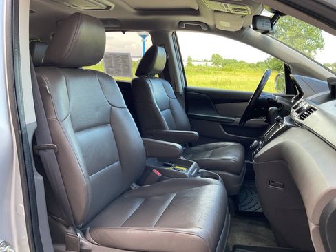 Used 2014 Honda Odyssey Touring Elite image 55