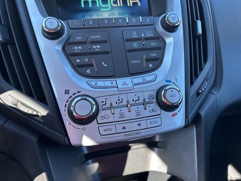 Certified 2015 Chevrolet Equinox LT w/ Driver Convenience Package image 20