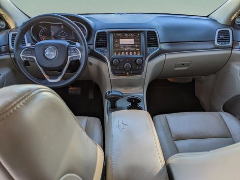 Used 2014 Jeep Grand Cherokee Limited image 11