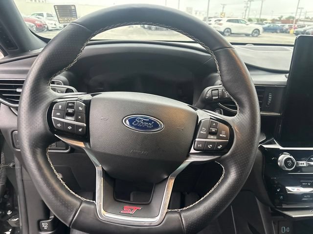 Used 2022 Ford Explorer ST w/ Equipment Group 401A AWD/4WD image 31