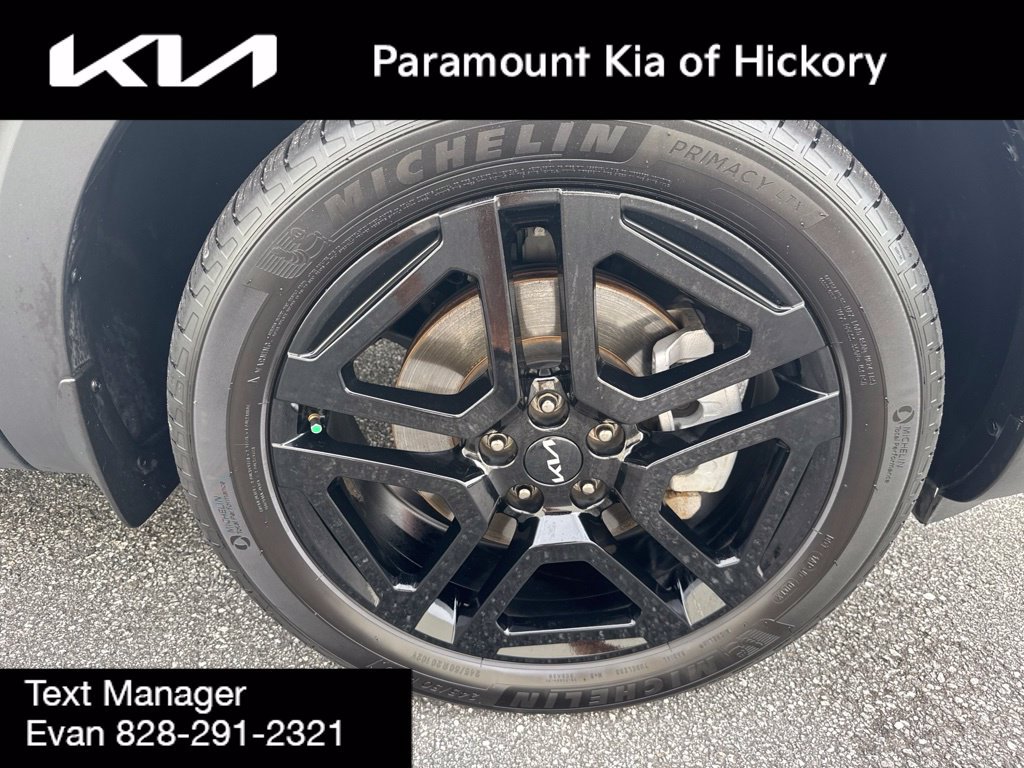 Used 2023 Kia Telluride EX X-Line AWD/4WD image 9