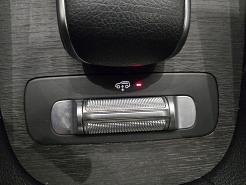 Used 2022 Mercedes-Benz GLS 450 4MATIC image 47