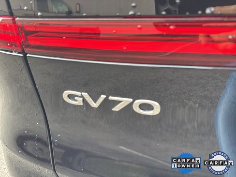 Used 2025 Genesis GV70 3.5T Sport w/ Sport Prestige Package image 10