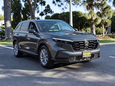 Used 2025 Honda CR-V EX-L image 4