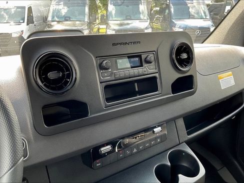 New 2025 Mercedes-Benz Sprinter 3500 image 5