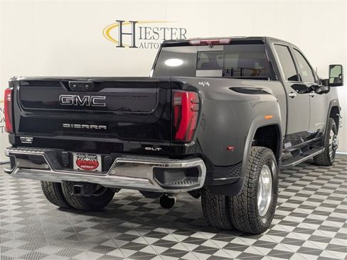Used 2024 GMC Sierra 3500 SLT w/ SLT Premium Package image 7