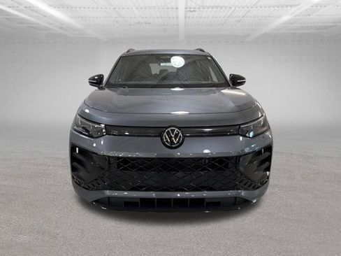 New 2026 Volkswagen Tiguan SE R-Line AWD/4WD image 2