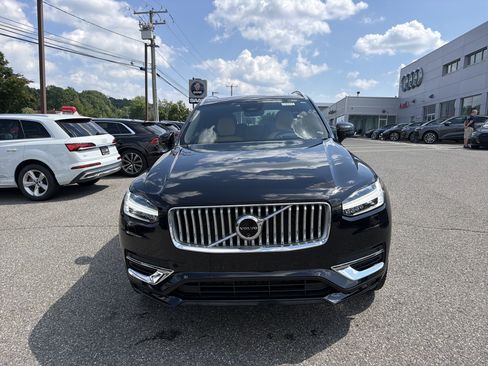 Certified 2024 Volvo XC90 B6 Ultimate w/ Protection Package Premier AWD/4WD image 2