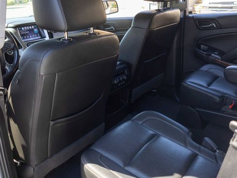Used 2019 Chevrolet Tahoe Premier image 18