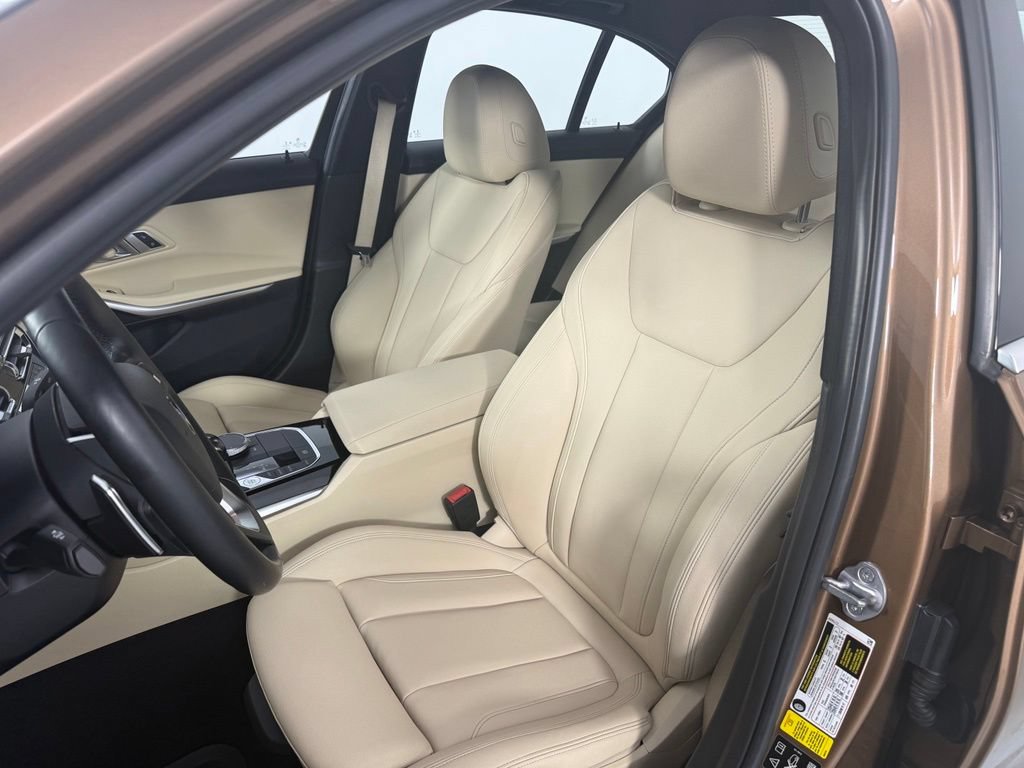 Used 2019 BMW 330i xDrive Sedan w/ Convenience Package AWD/4WD image 18