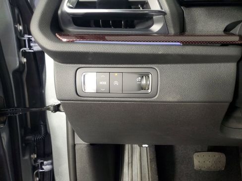 New 2026 Chevrolet Traverse RS image 27