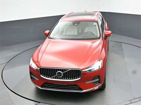 Used 2023 Volvo XC60 B5 Ultimate image 46