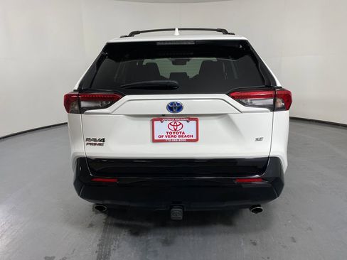 Certified 2021 Toyota RAV4 SE image 5