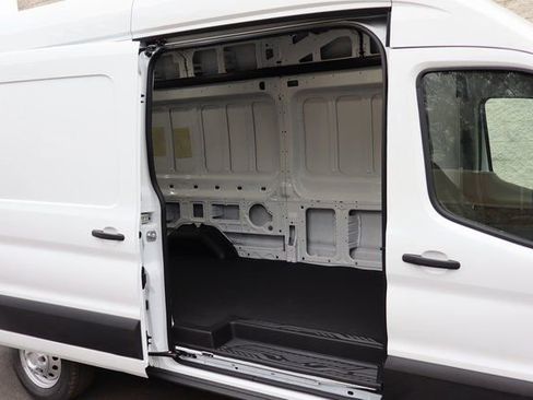 New 2026 Ford Transit 350 148 High Roof Extended RWD image 34