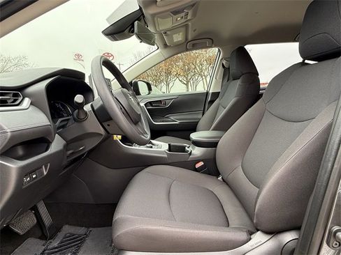 Certified 2025 Toyota RAV4 LE image 12