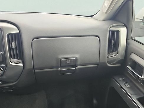 Used 2018 Chevrolet Silverado 1500 LT w/ LPO, Black Pack AWD/4WD image 22
