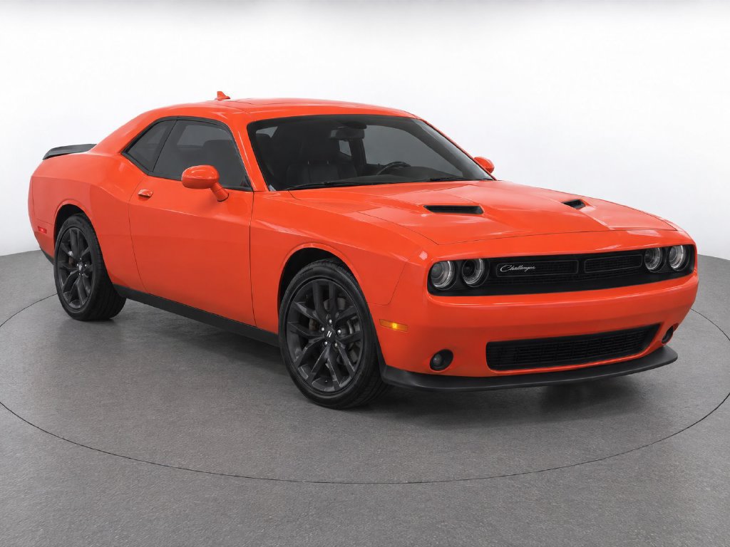 Used 2022 Dodge Challenger SXT w/ Blacktop Package RWD image 2