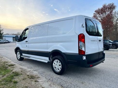 Certified 2025 Ford Transit 250 Low Roof w/ Exterior Upgrade Package RWD image 9