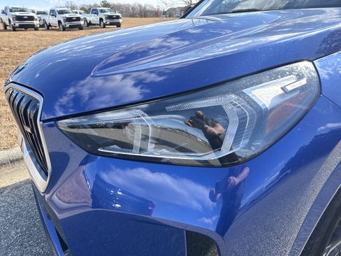 Used 2024 BMW X1 M35i w/ M Sport Professional Package image 6