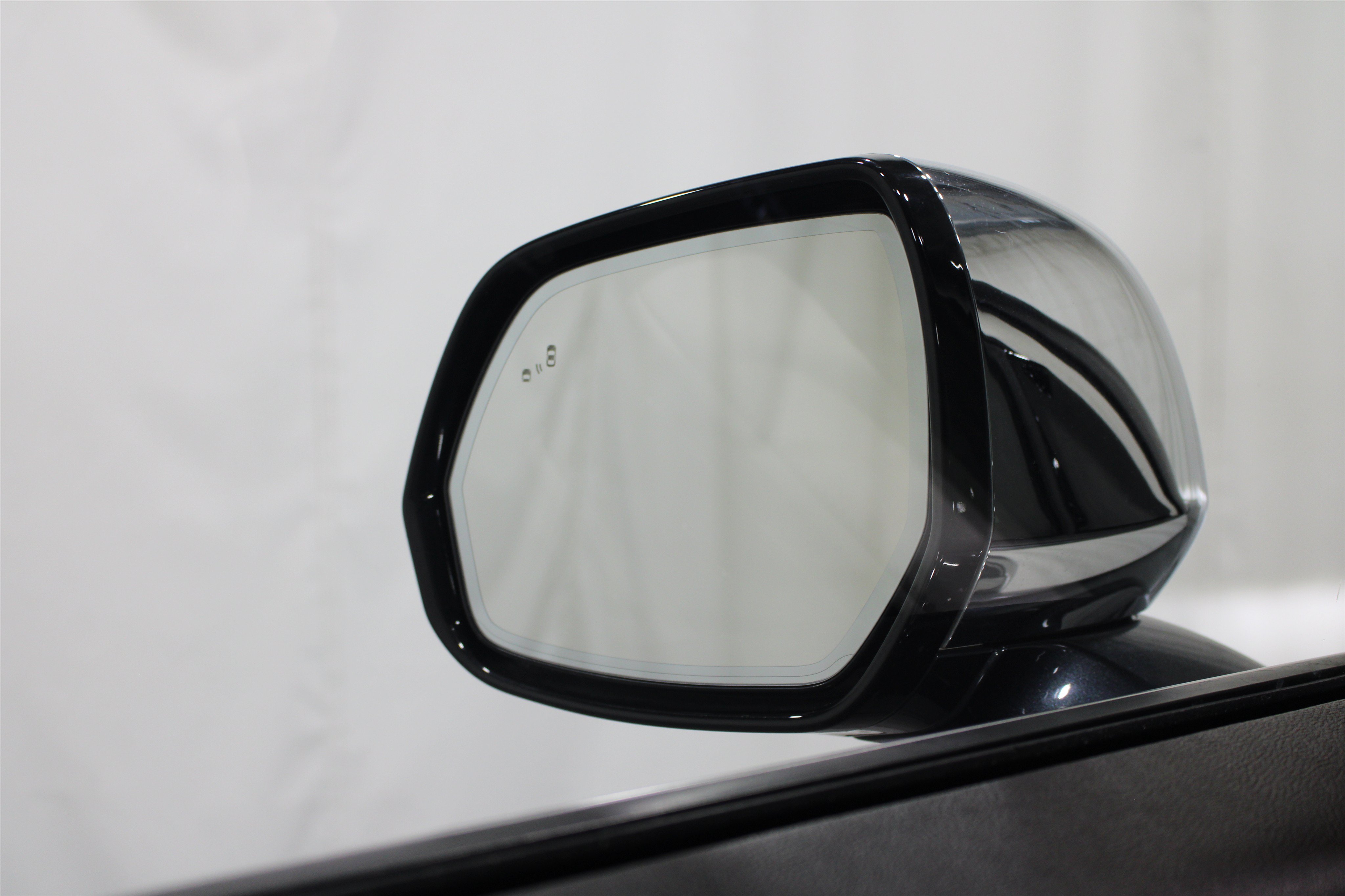 Used 2021 Lincoln Aviator Black Label w/ Dynamic Handling Package AWD/4WD image 9