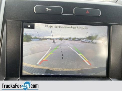 Used 2015 Ford F150 XLT w/ Equipment Group 301A Mid image 10