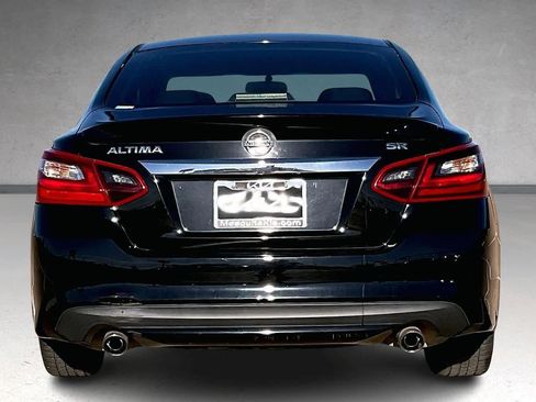 Used 2017 Nissan Altima 2.5 SR image 5