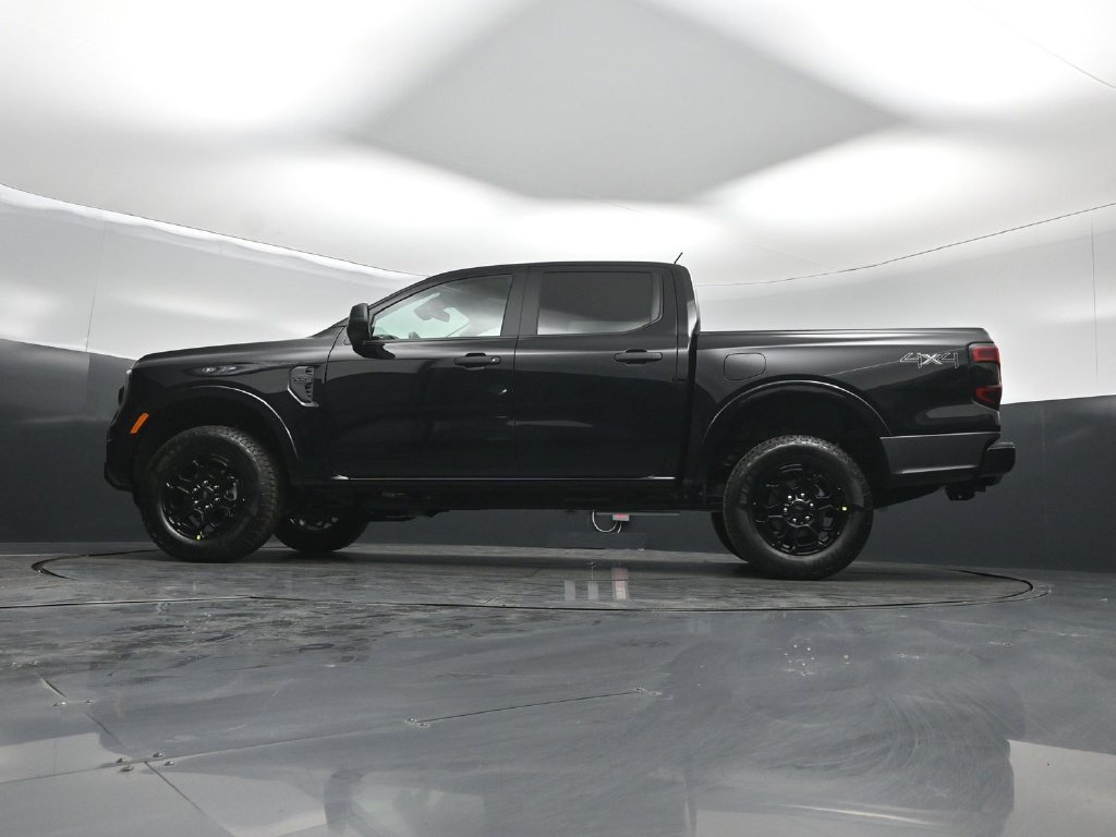 New 2026 Ford Ranger XLT w/ Black Appearance Package AWD/4WD image 7