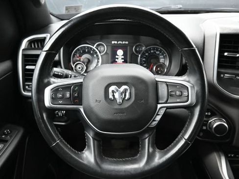 Used 2019 RAM 1500 Big Horn AWD/4WD image 14