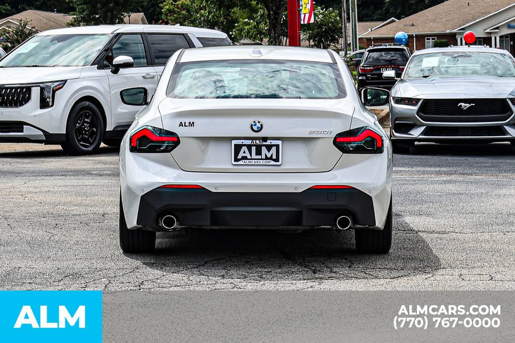 Used 2026 BMW 230i Coupe w/ Premium Package RWD image 11