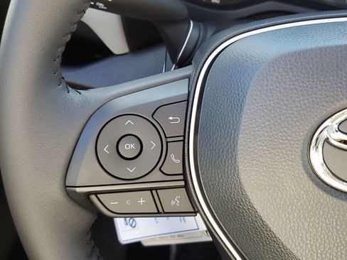 Certified 2025 Toyota RAV4 XLE w/ Convenience Package image 23