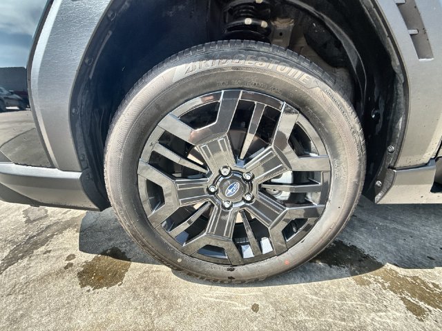 Certified 2026 Subaru Outback Limited XT AWD/4WD image 10