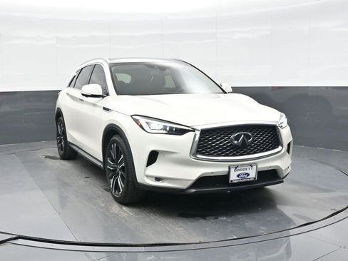 Used 2021 INFINITI QX50 Sensory image 15