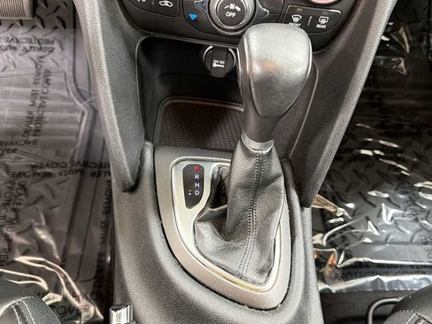 Used 2016 Dodge Dart Limited FWD image 22