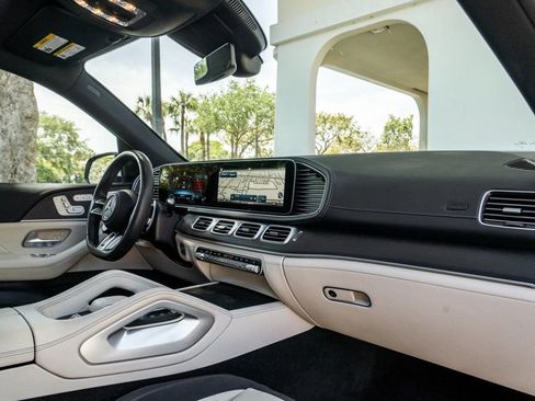 Used 2024 Mercedes-Benz GLE 53 AMG 4MATIC image 27