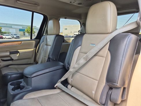 Used 2013 Nissan Armada Platinum w/ Platinum Reserve Pkg AWD/4WD image 28