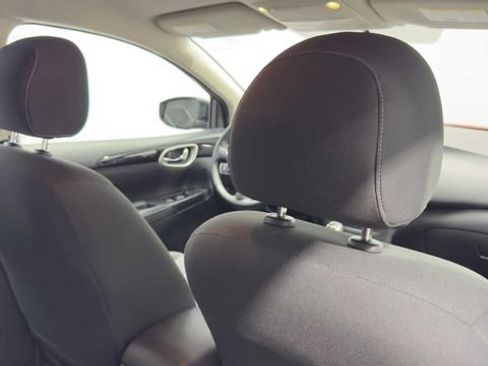 Used 2019 Nissan Sentra SV FWD image 15