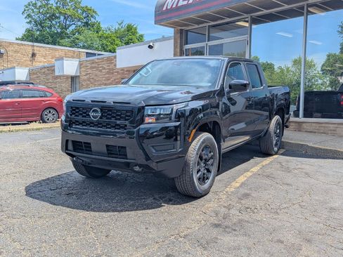 New 2026 Nissan Frontier SV AWD/4WD image 2