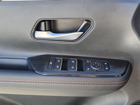 New 2026 Nissan Kicks SR image 29