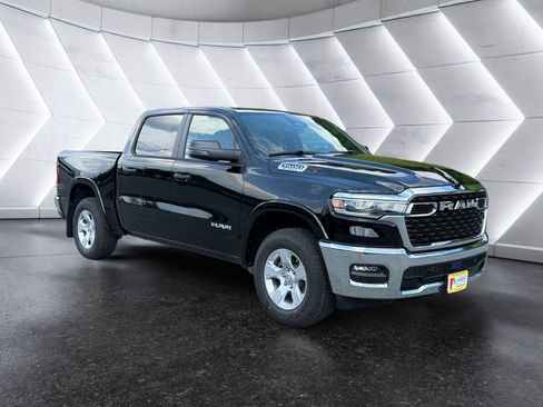 New 2026 RAM 1500 Big Horn AWD/4WD image 7