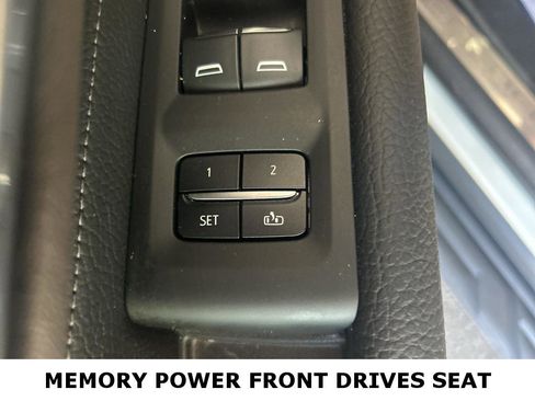 Used 2023 GMC Yukon Denali w/ Max Trailering Package AWD/4WD image 14