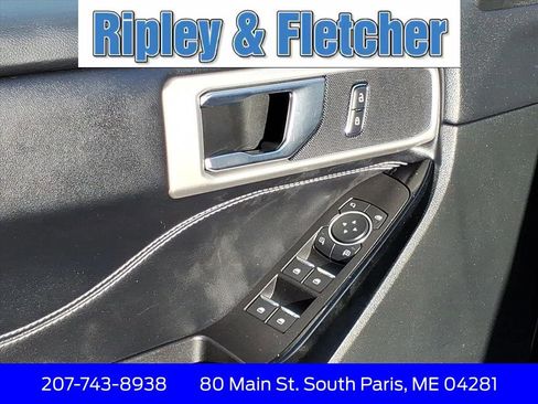 Used 2022 Ford Explorer ST w/ ST Street Pack image 11