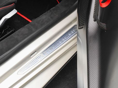 Used 2023 Lamborghini Huracan Tecnica image 46