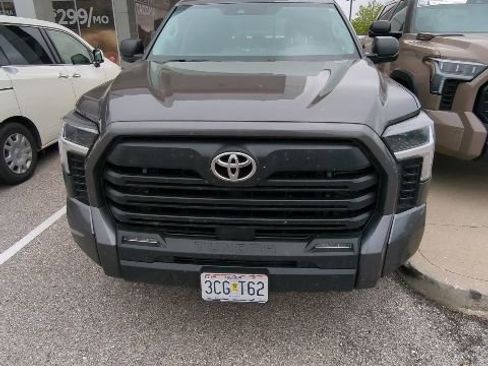 Used 2024 Toyota Tundra SR5 w/ SR5 Convenience Package AWD/4WD image 3