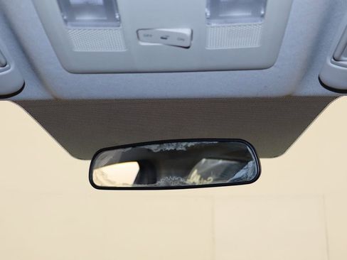 Used 2015 MAZDA MAZDA3 i Touring FWD image 23