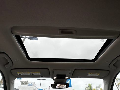 Used 2023 Honda CR-V EX-L image 18