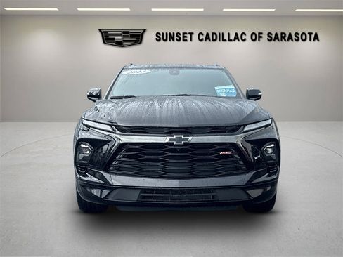 Used 2023 Chevrolet Blazer RS w/ Driver Confidence II Package FWD image 2